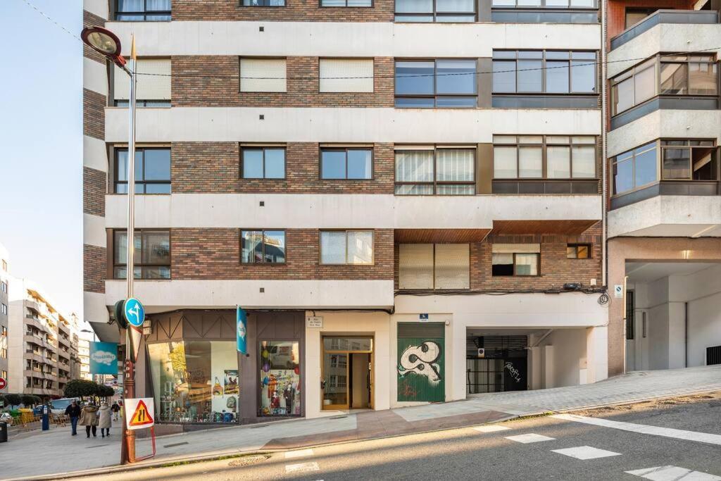 Apartamento Centro De Vigo Con Paking Gratuito Exterior photo