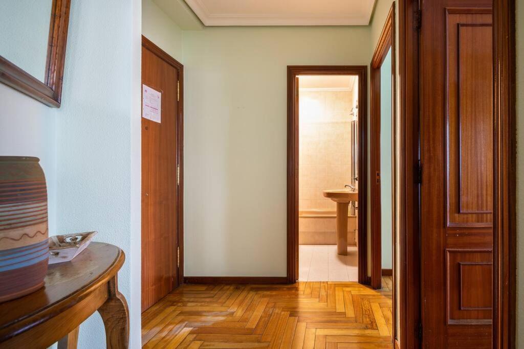 Apartamento Centro De Vigo Con Paking Gratuito Exterior photo